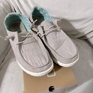 Hey Dude women’s shoes